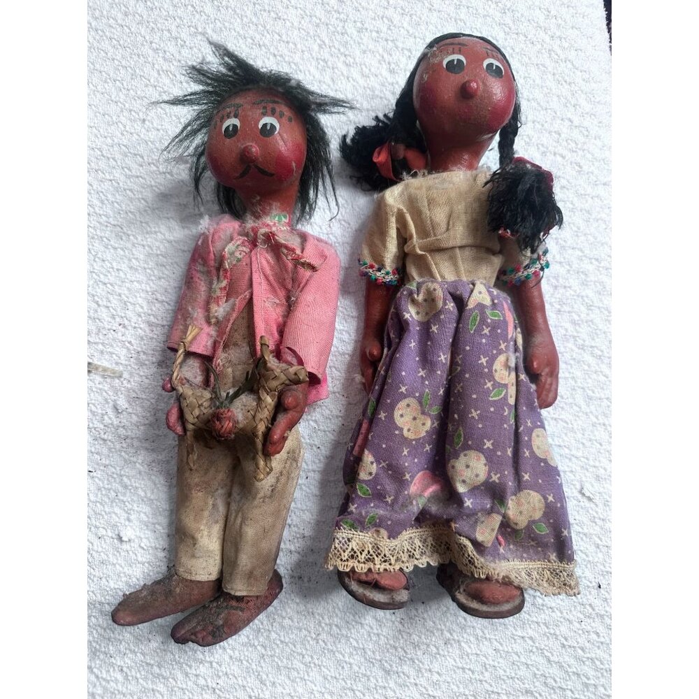 Vtg Mexican Gourd Doll Handmade Paper Mache Folk Art Girl and Boy  Pet READ